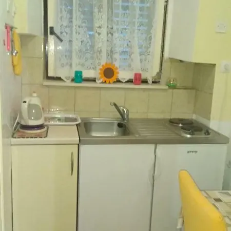 Paradise アパート